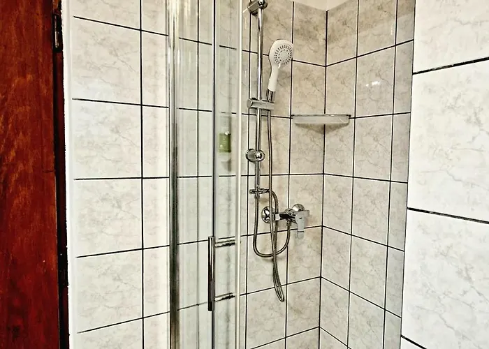 Sunny With Large Balcony By Mihaela Daire Poreč