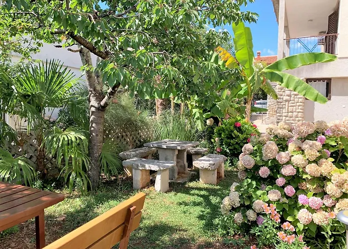 Apartamento Sunny With Large Balcony By Mihaela