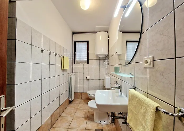 Apartamento Sunny With Large Balcony By Mihaela